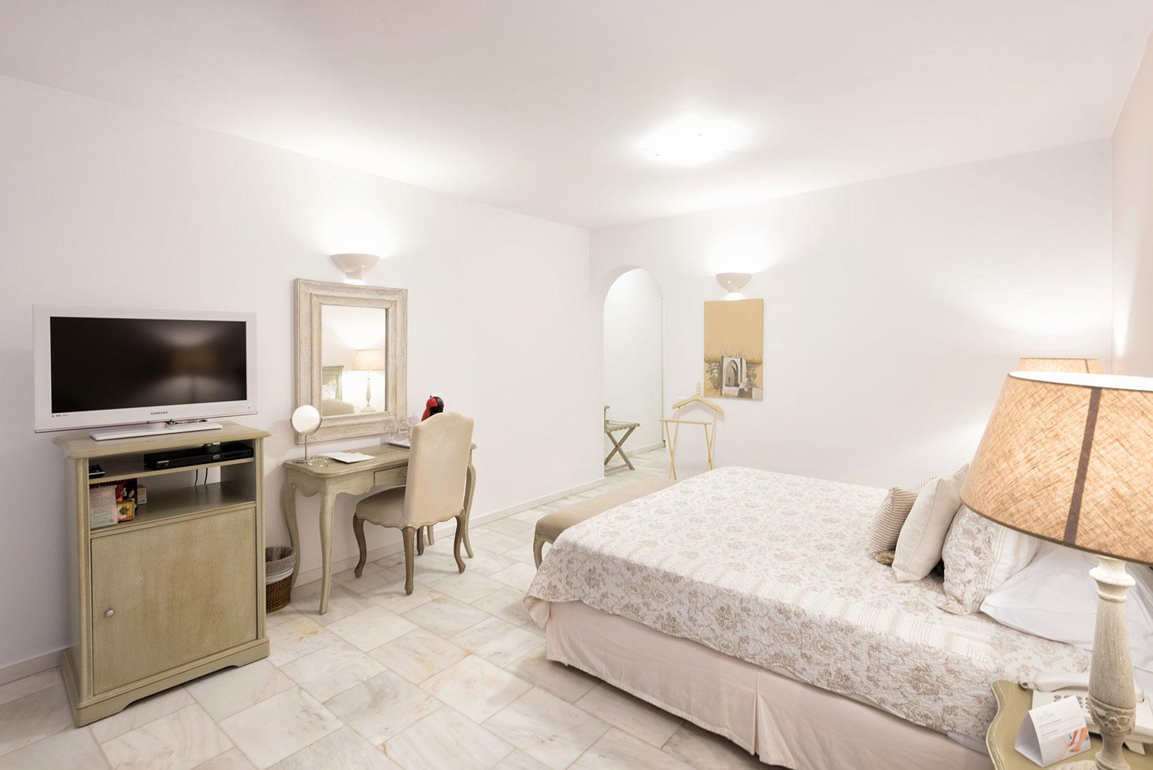 Saint Andrea Seaside Resort - Adults Only Parikia  Ngoại thất bức ảnh